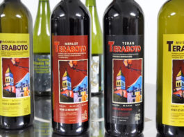 Putujući festival istarskih proizvoda: Teraboto vina i maslinova ulja