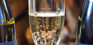 Pjenušac od meda – pjenušava medovina iz Istre