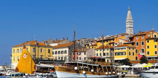 Tradicionalno drveno plovilo, Batana – simbol Rovinja