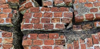 Na području pogođenom potresom otvorena dva privremena skladišta za stočnu hranu i podijeljeno 13,7t hrane