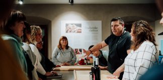 Tri jesenske večeri u Vižinadi pretvorile se u gastronomski doživljaj – uspješno održan ciklus “Show cooking – slow food” radionica FOTO: Sebastijan Skoko